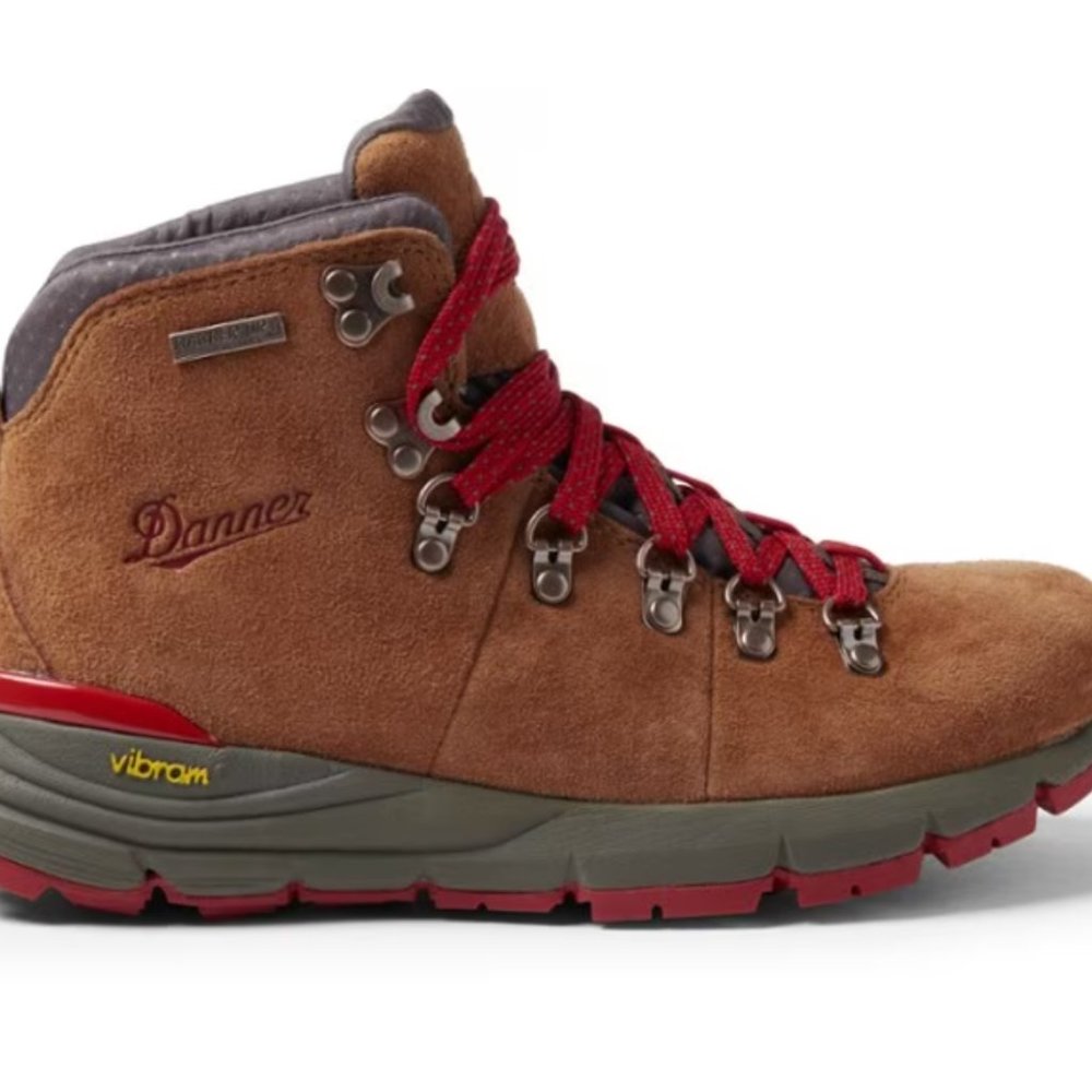 Danner Mountain 600 Hiking Boots - Women's